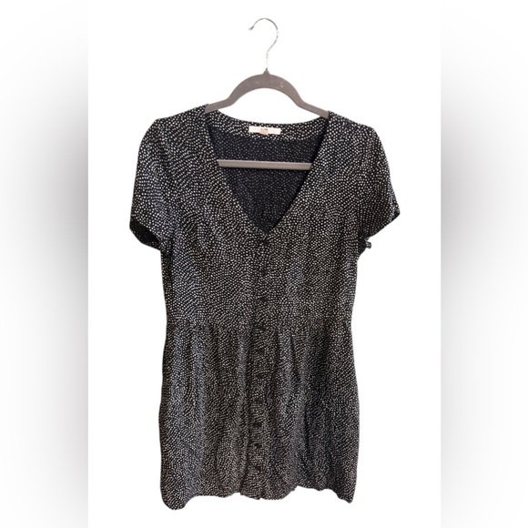 Vans Dresses & Skirts - Vans Black and White Polka Dot Dress